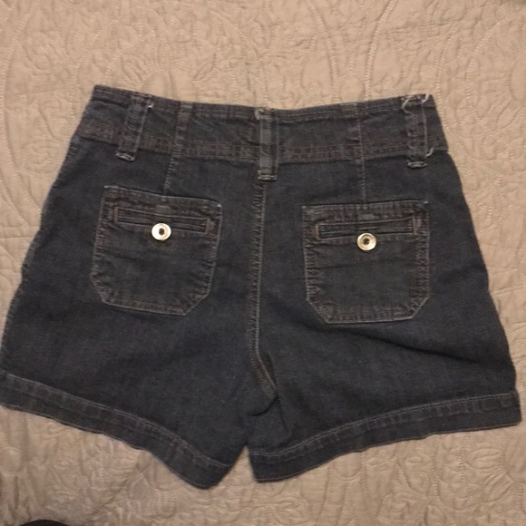 Sonoma Jean Shorts - Picture 2 of 2